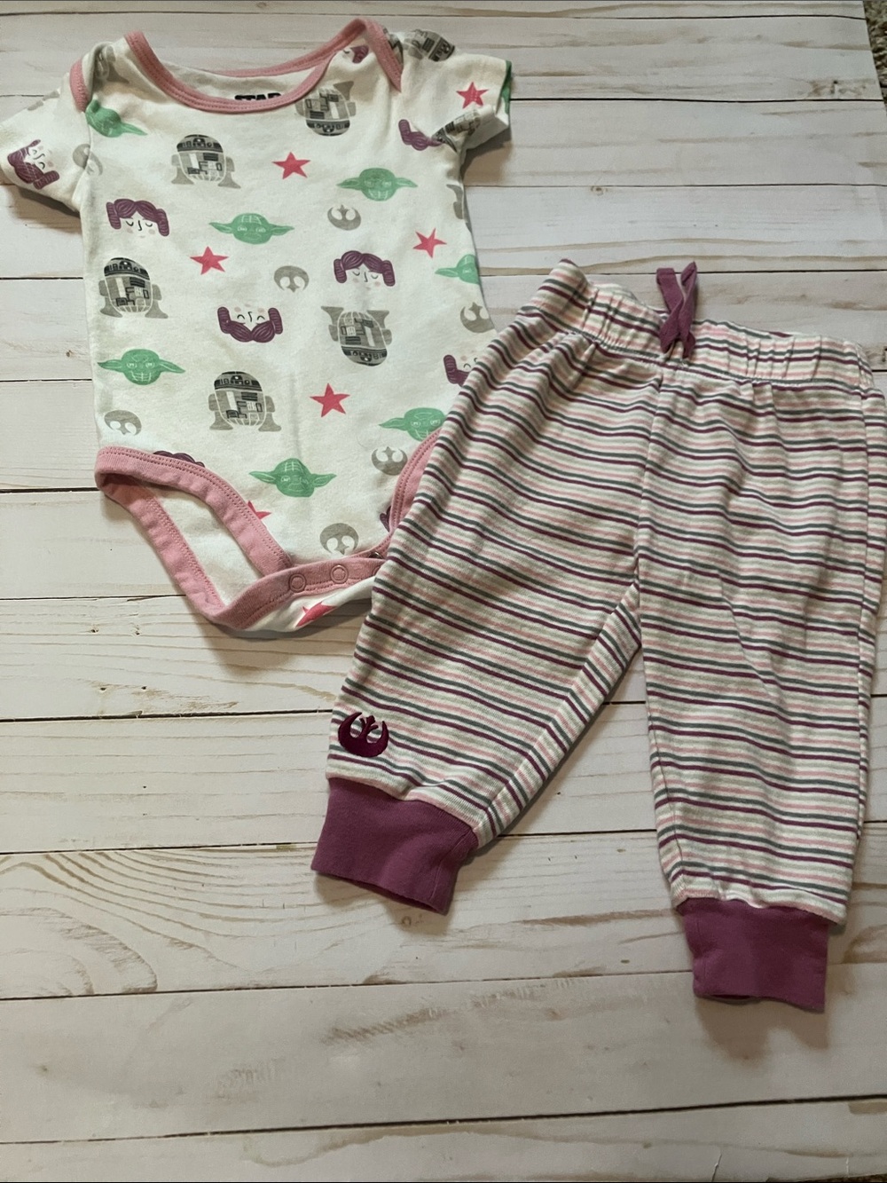 Amazon Essentials White Bodysuit and Pink-Trim Striped Pants Matching Set